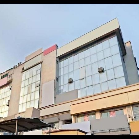 Hotel Anjali Palace 阿穆达巴 外观 照片